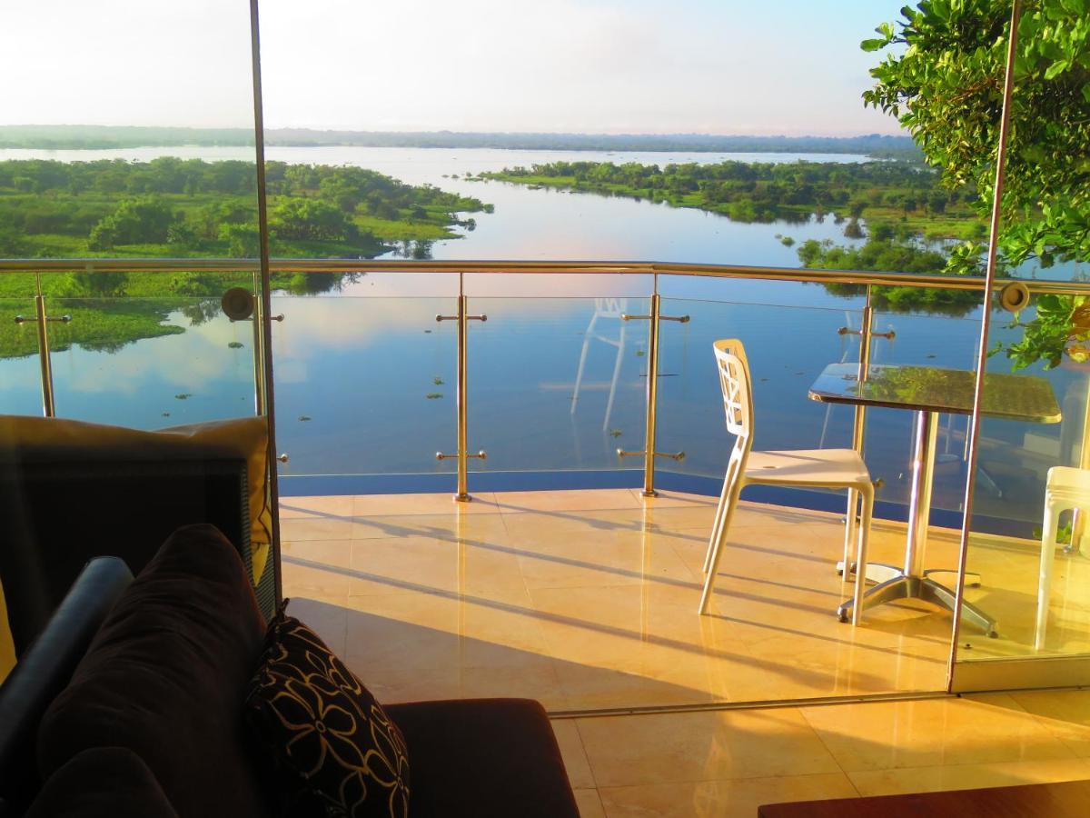 Boulevard 251 Riverside Apartments Iquitos Exterior photo