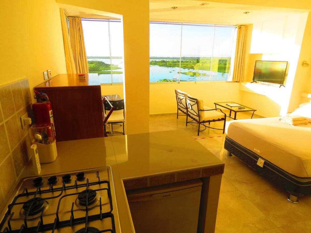 Boulevard 251 Riverside Apartments Iquitos Exterior photo