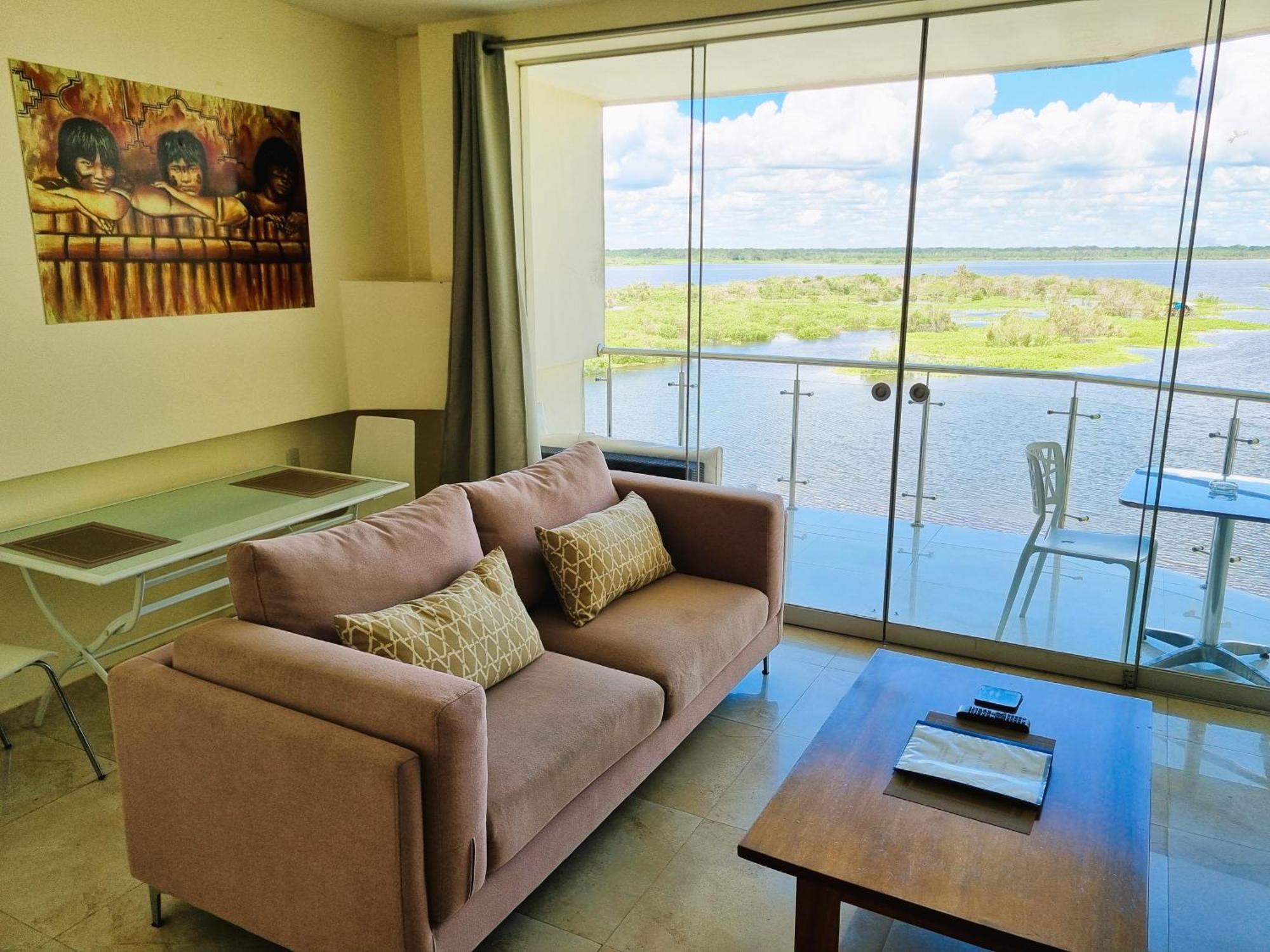 Boulevard 251 Riverside Apartments Iquitos Room photo