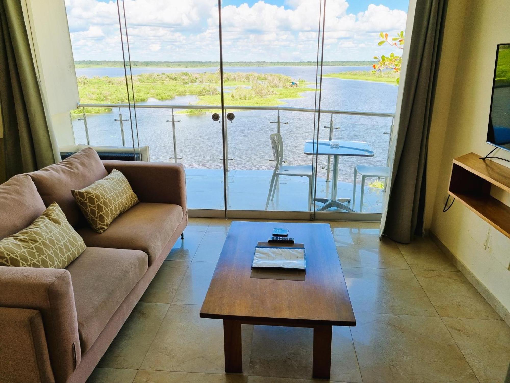 Boulevard 251 Riverside Apartments Iquitos Room photo
