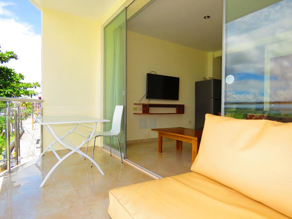 Boulevard 251 Riverside Apartments Iquitos Exterior photo