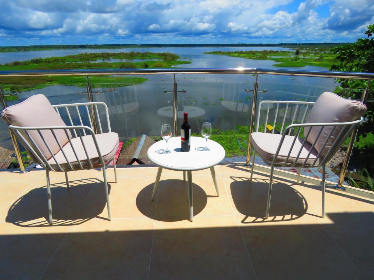 Boulevard 251 Riverside Apartments Iquitos Exterior photo